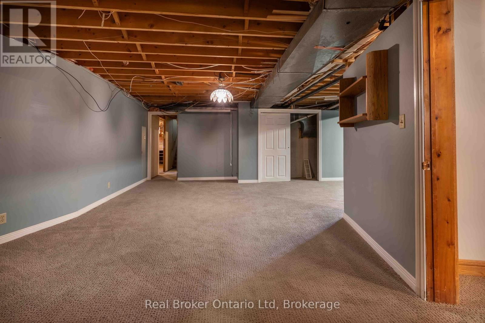 122 COTTAGE LANE Image 41