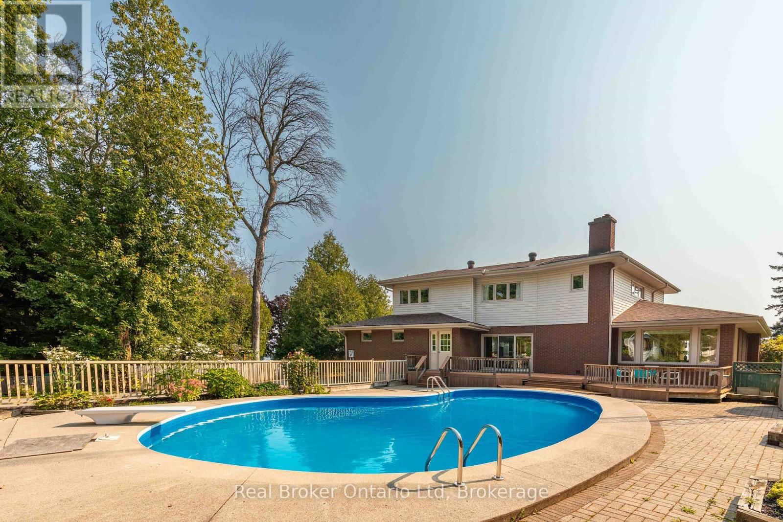 122 COTTAGE LANE Image 45