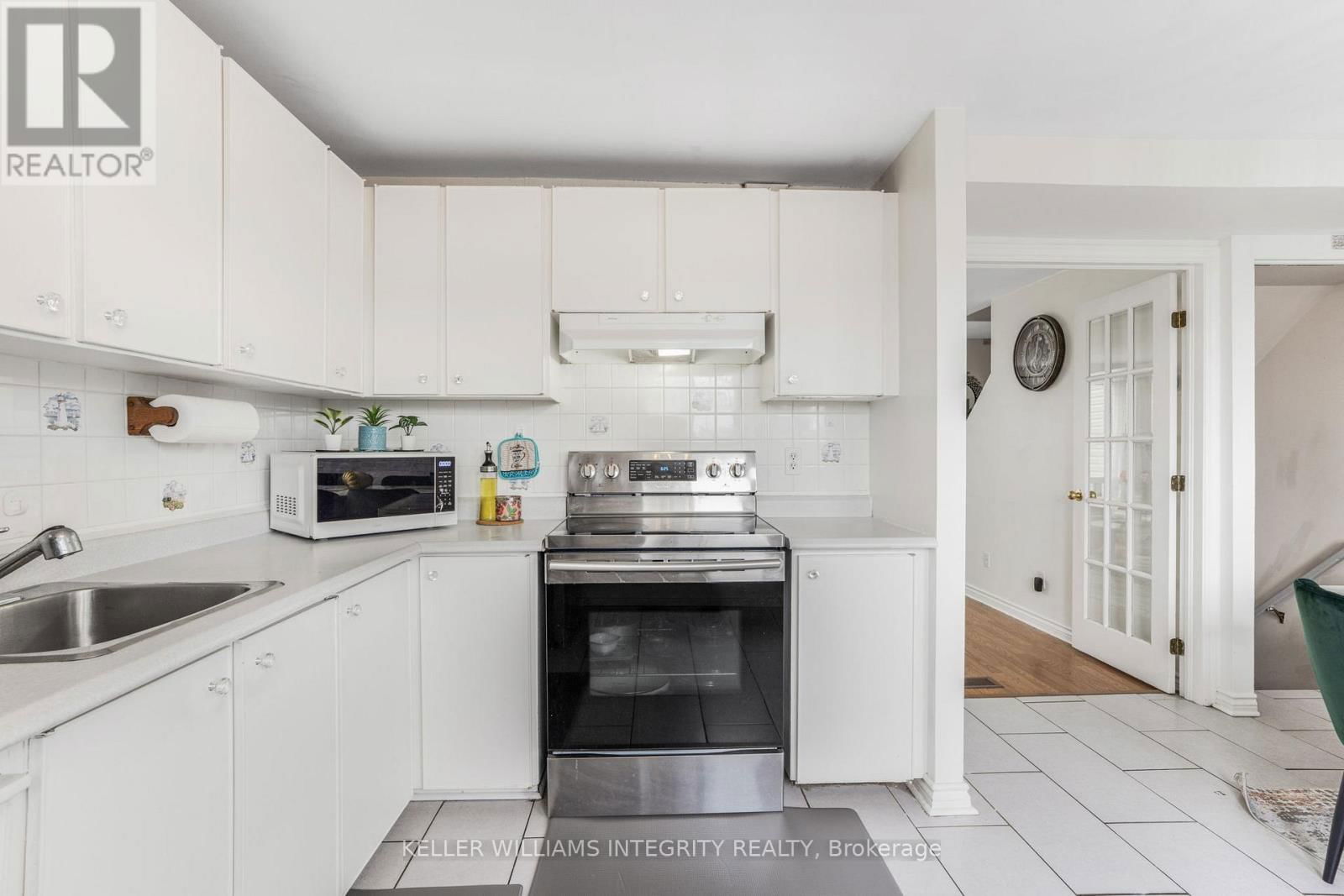 131 - 1299 BETHAMY LANE Image 12