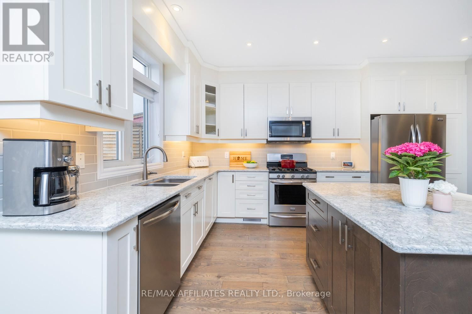 17 DULMAGE CRESCENT Image 10