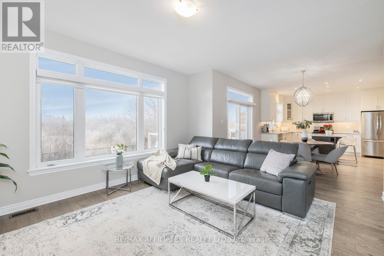 17 DULMAGE CRESCENT Image 20
