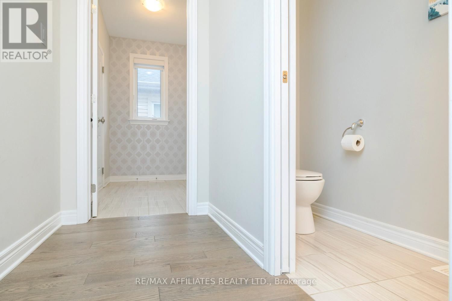 17 DULMAGE CRESCENT Image 21