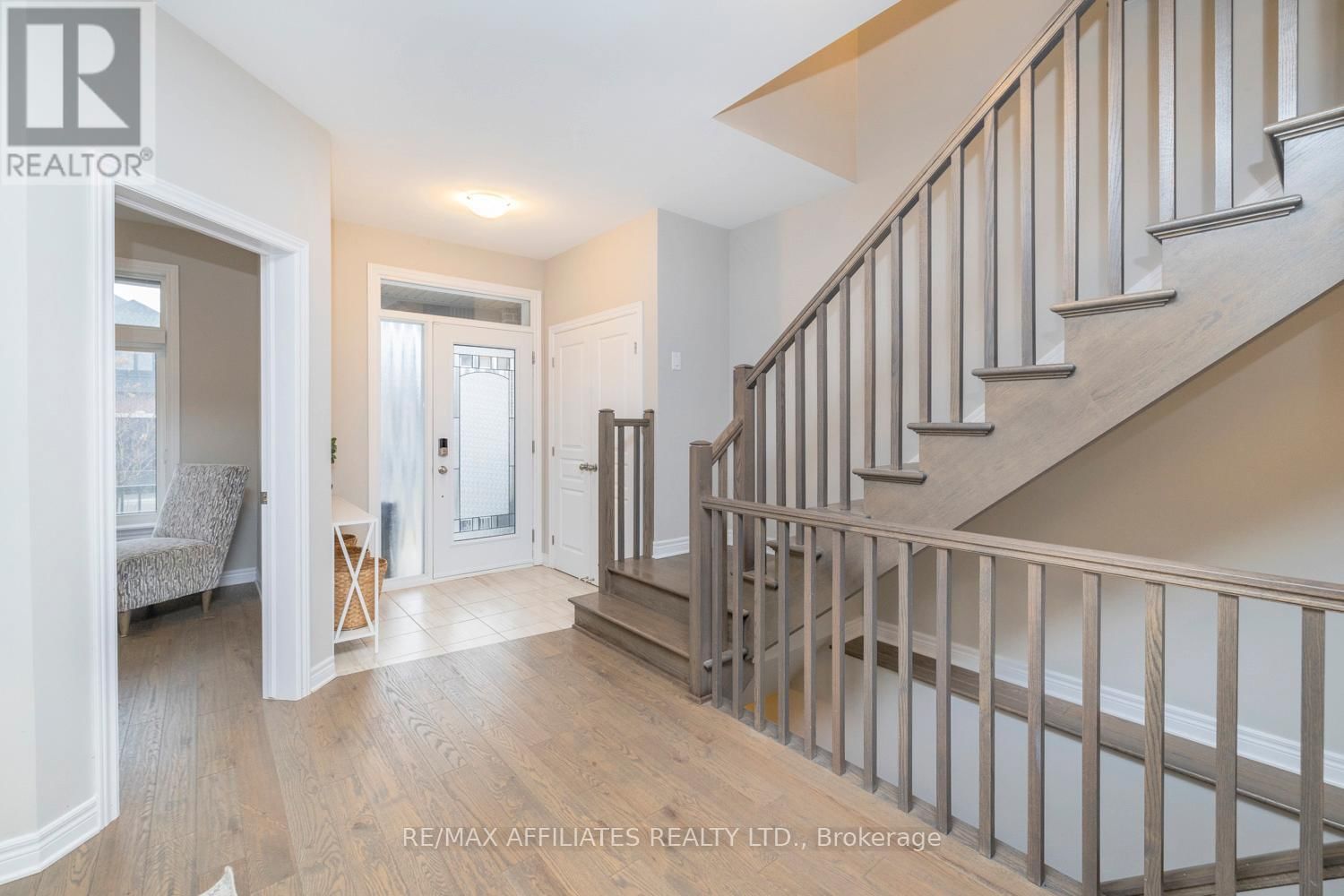 17 DULMAGE CRESCENT Image 23