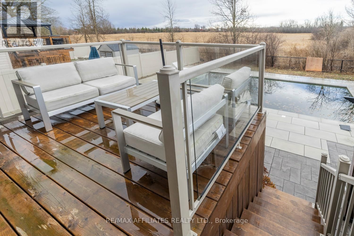 17 DULMAGE CRESCENT Image 46
