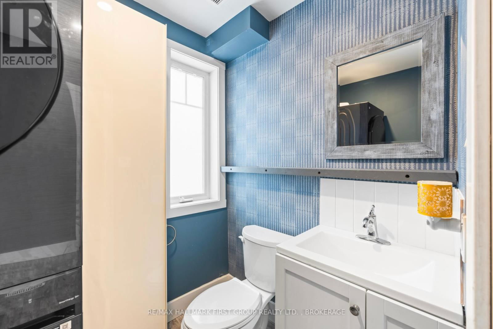 11 CAMPBELL STREET Image 19