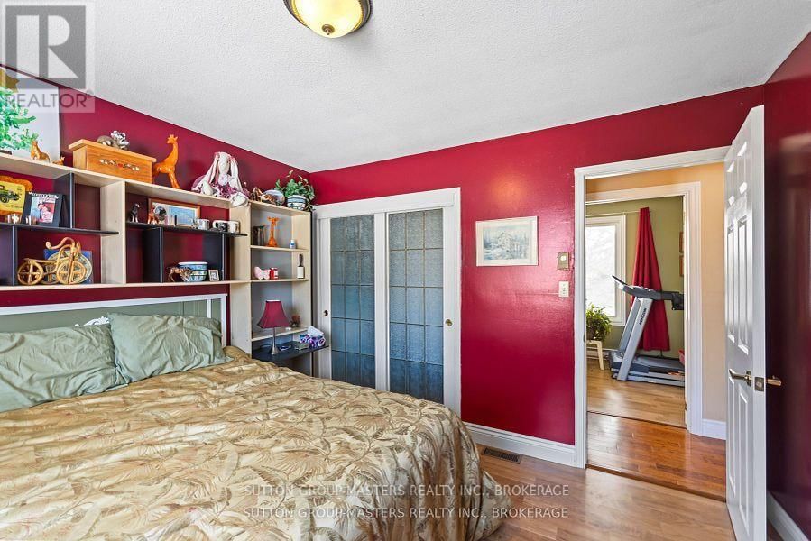 4594 YARKER ROAD Image 17