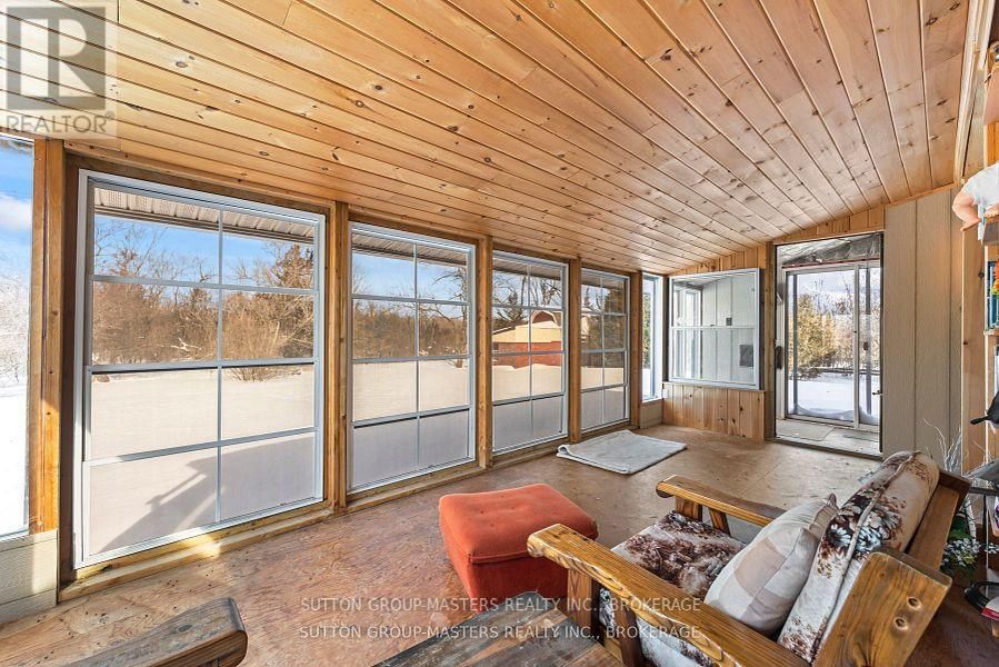 4594 YARKER ROAD Image 24