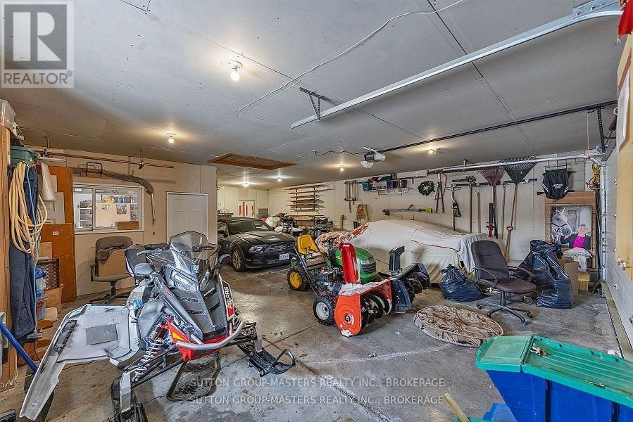 4594 YARKER ROAD Image 5