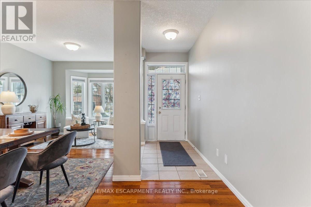 67 FERRIS DRIVE Image 2