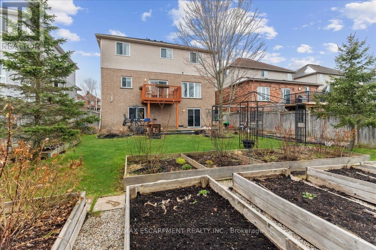 67 FERRIS DRIVE Image 35
