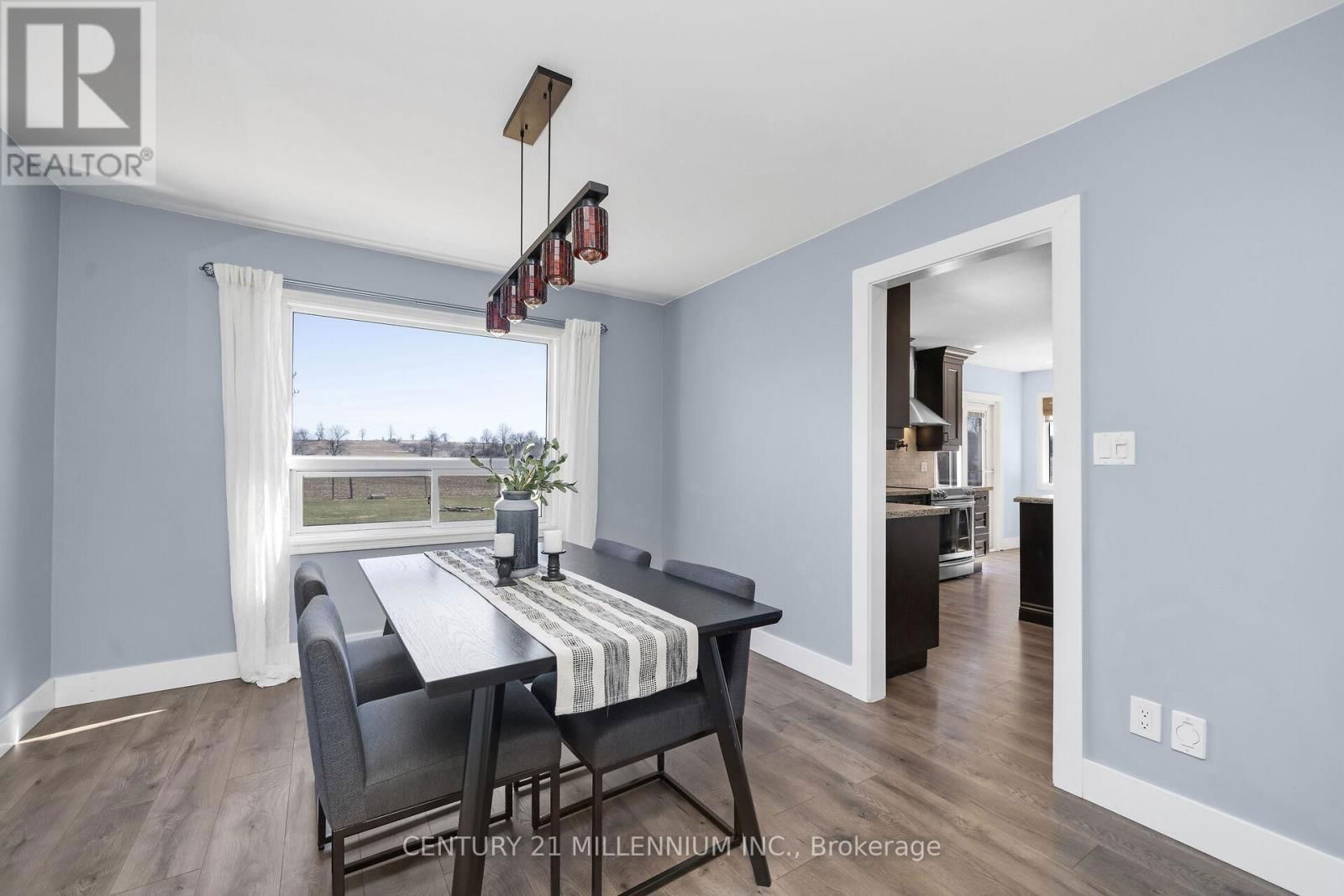 5653 EIGHTH LINE Image 16
