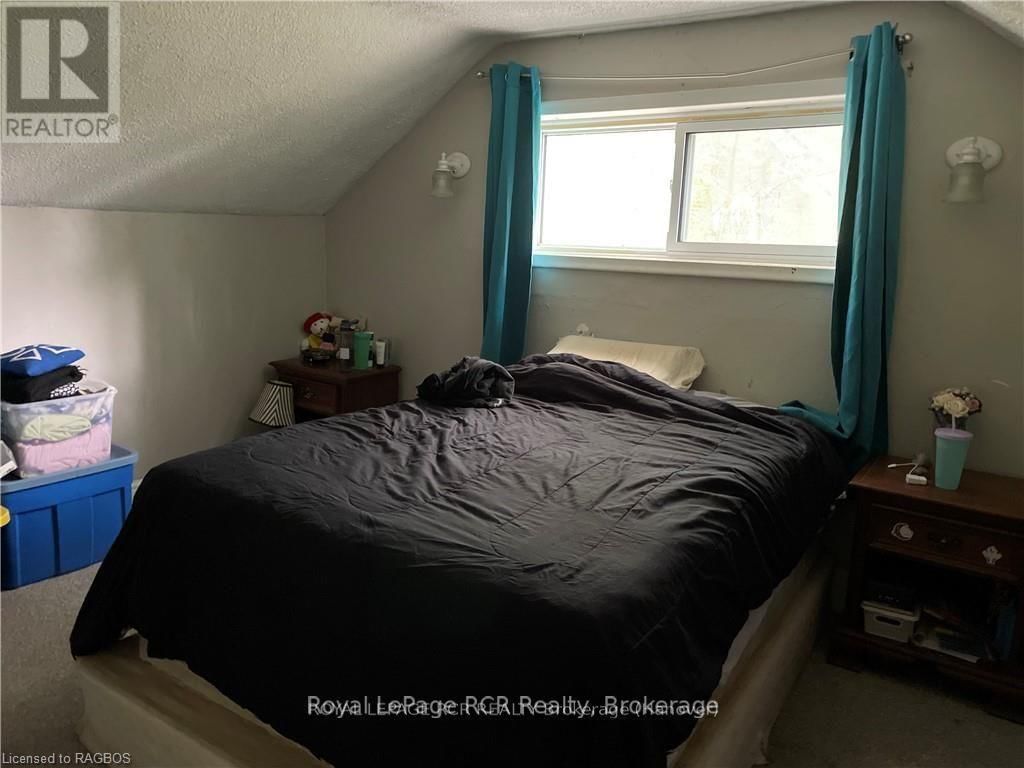 46 ROBERTSON STREET Image 9