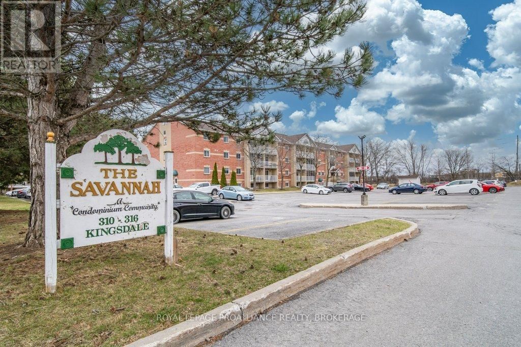 208 - 316 KINGSDALE AVENUE Image 1