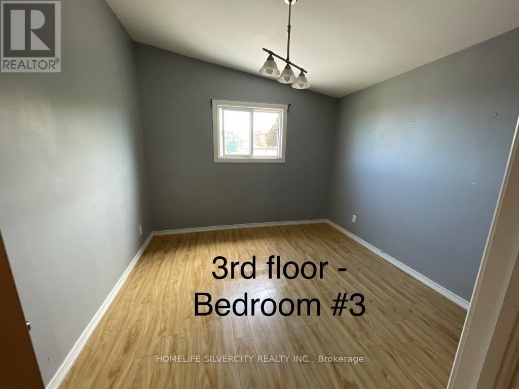 3 - 214 MARY STREET Image 24