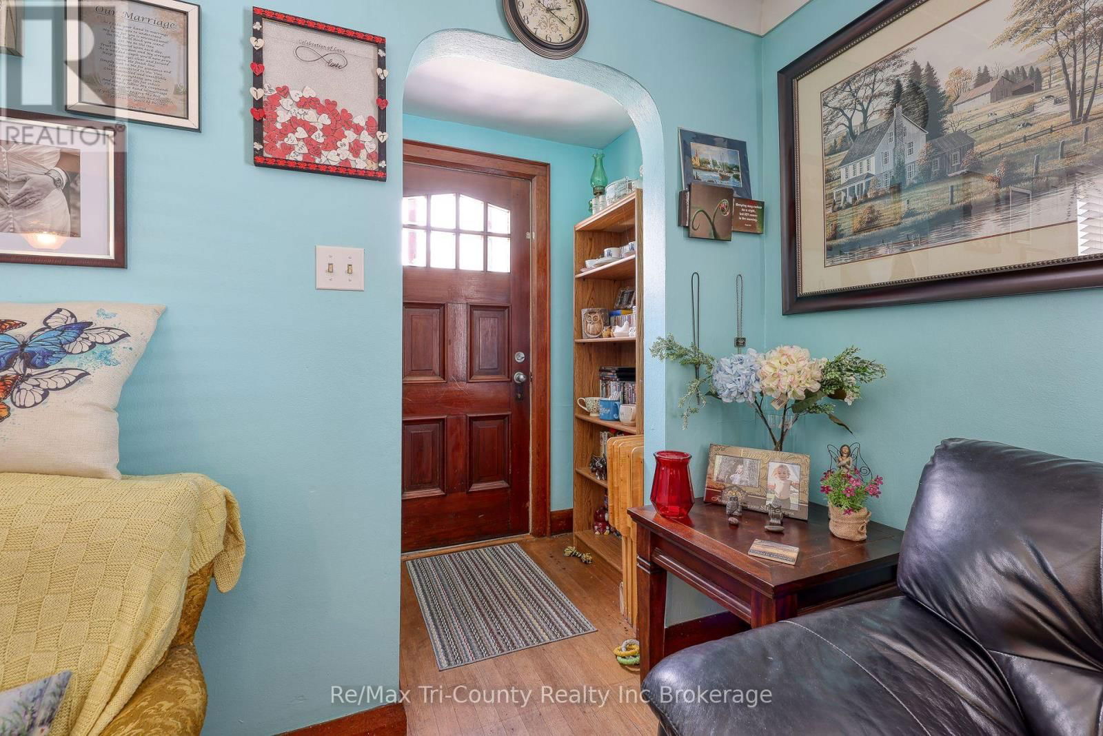 104 WILLIAM STREET Image 14