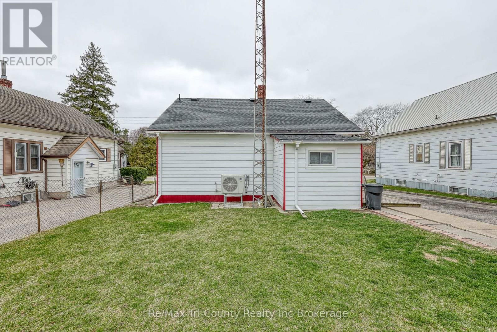 104 WILLIAM STREET Image 22