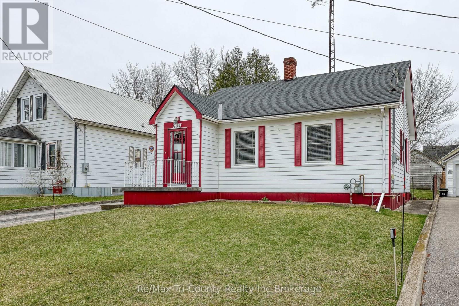 104 WILLIAM STREET Image 26