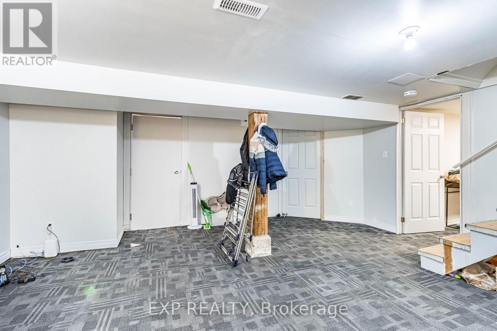 61 HAMEL AVENUE Image 13