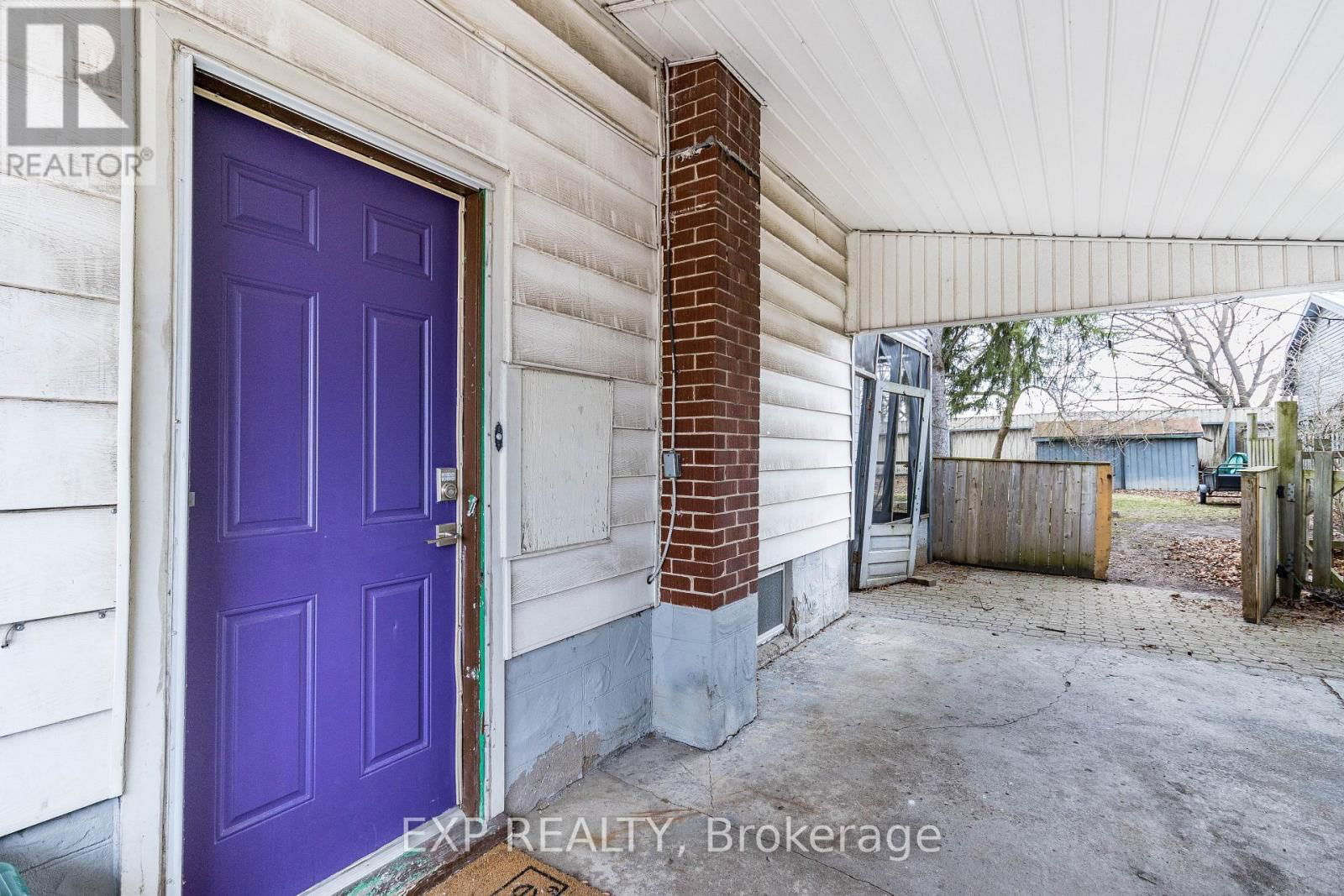 61 HAMEL AVENUE Image 16