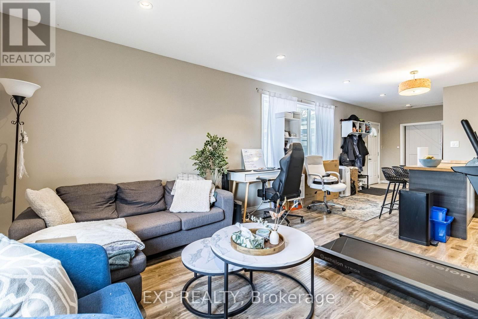 61 HAMEL AVENUE Image 23