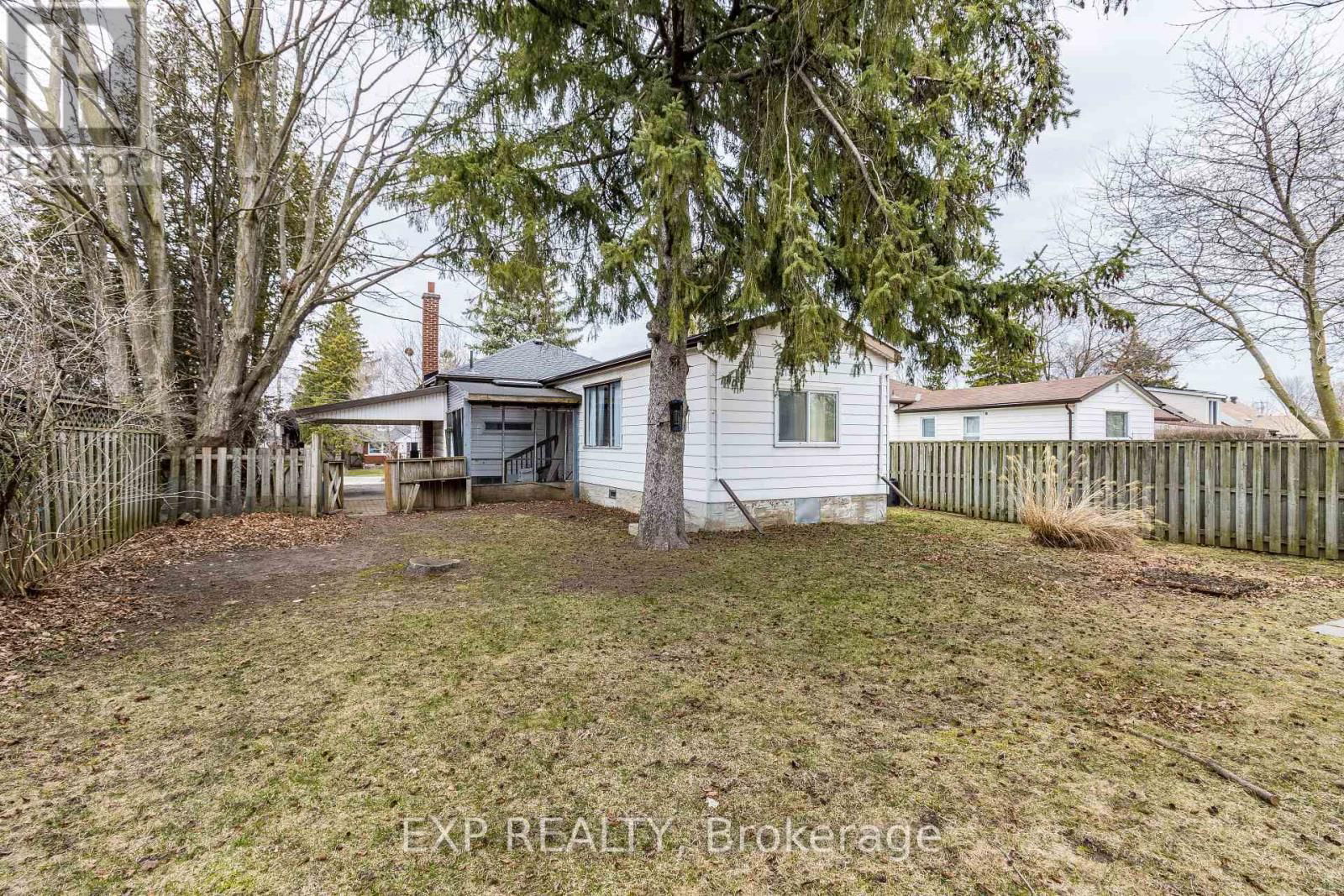 61 HAMEL AVENUE Image 27