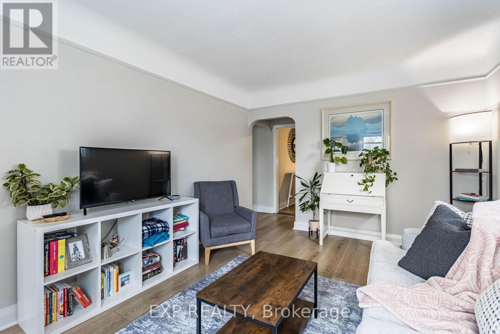 61 HAMEL AVENUE Image 4