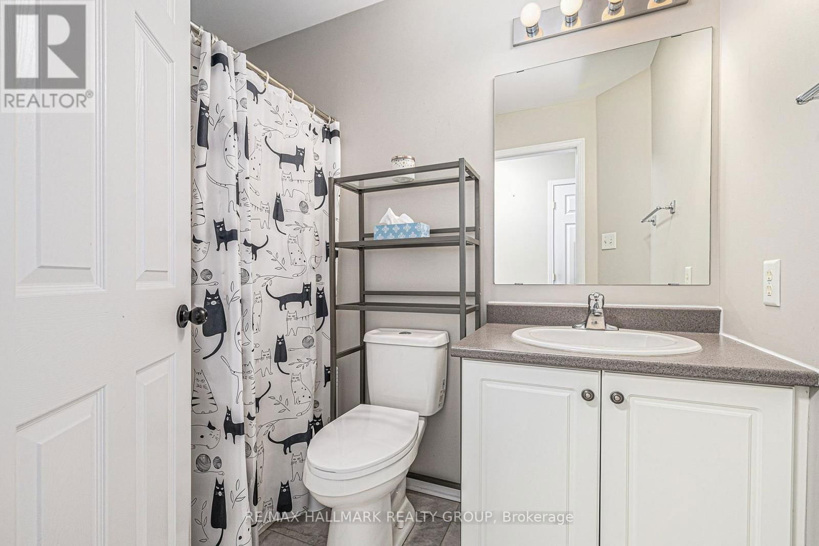 275 SILBRASS PRIVATE Image 14