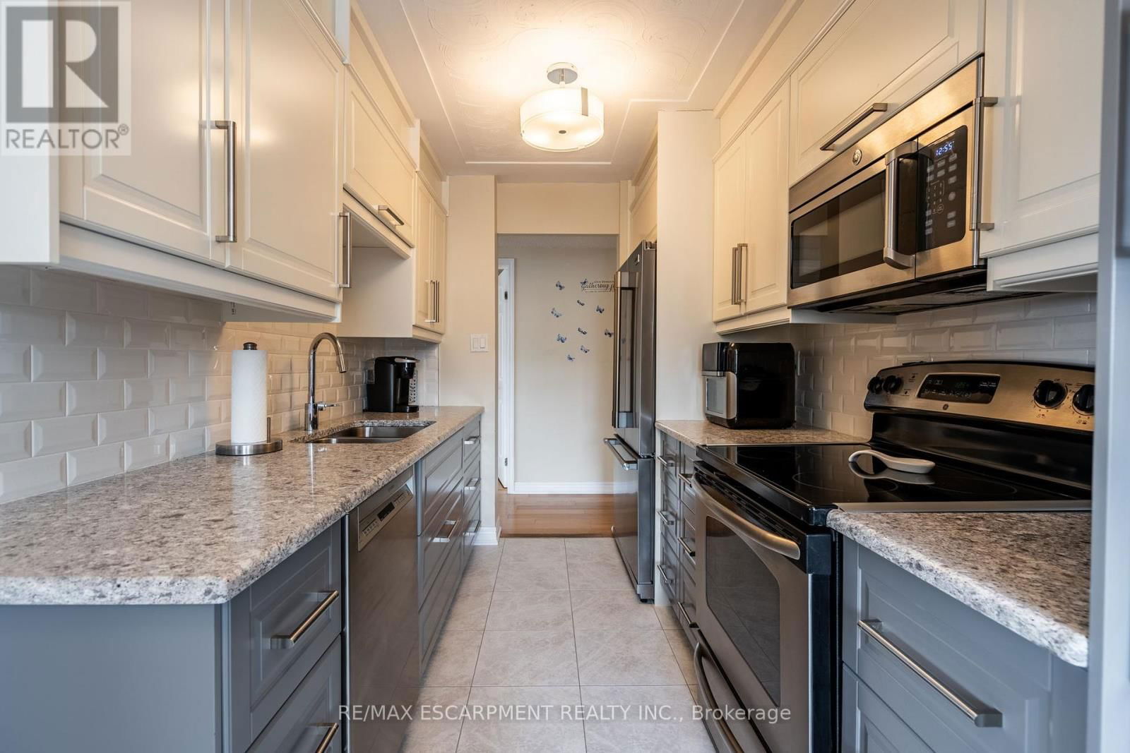 402 - 40 HARRISFORD STREET Image 14