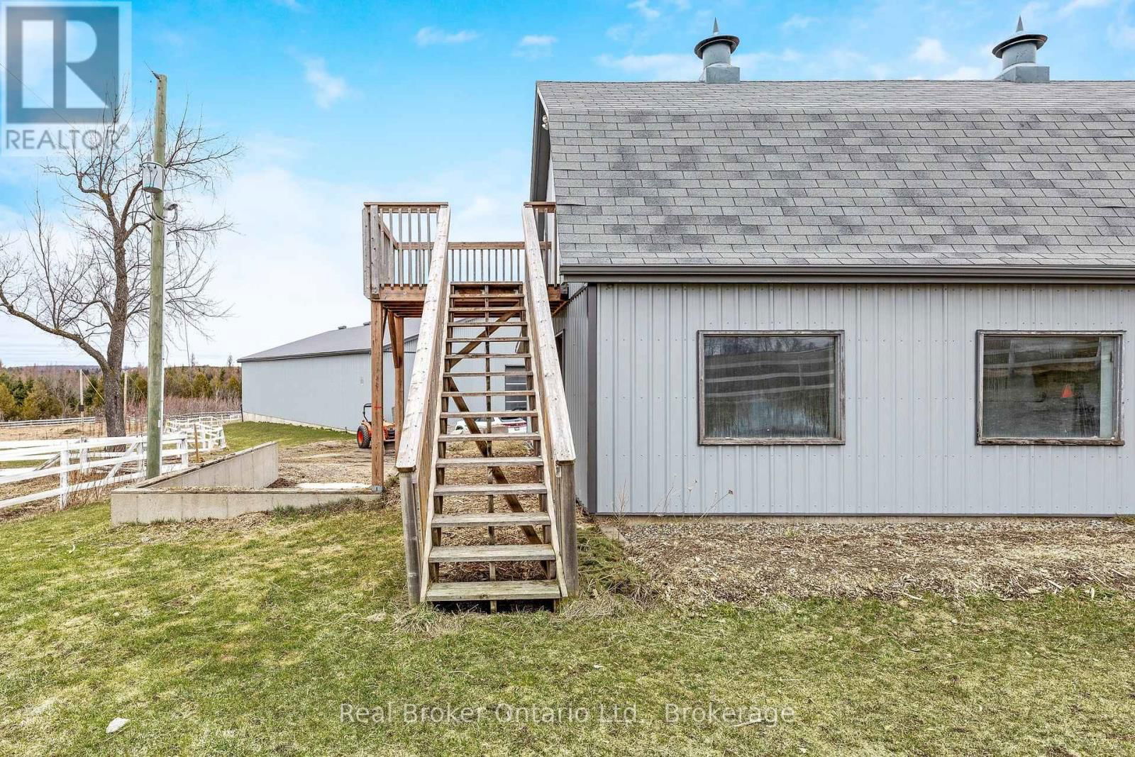 9408 17TH SIDEROAD Image 20