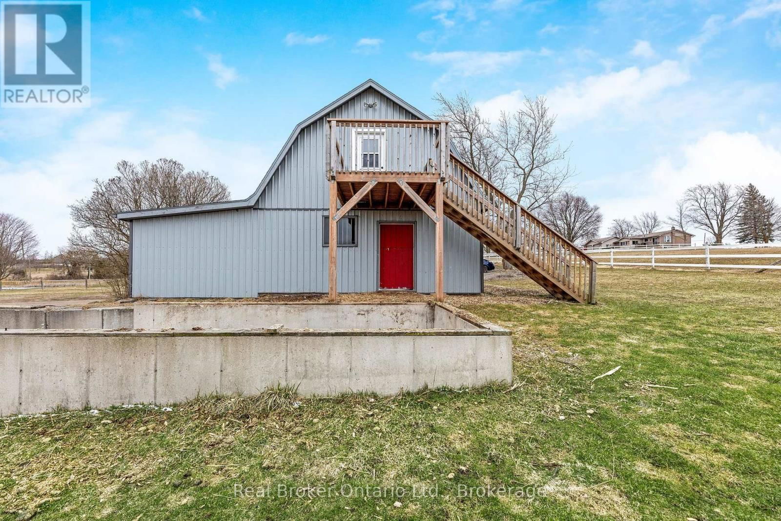9408 17TH SIDEROAD Image 26