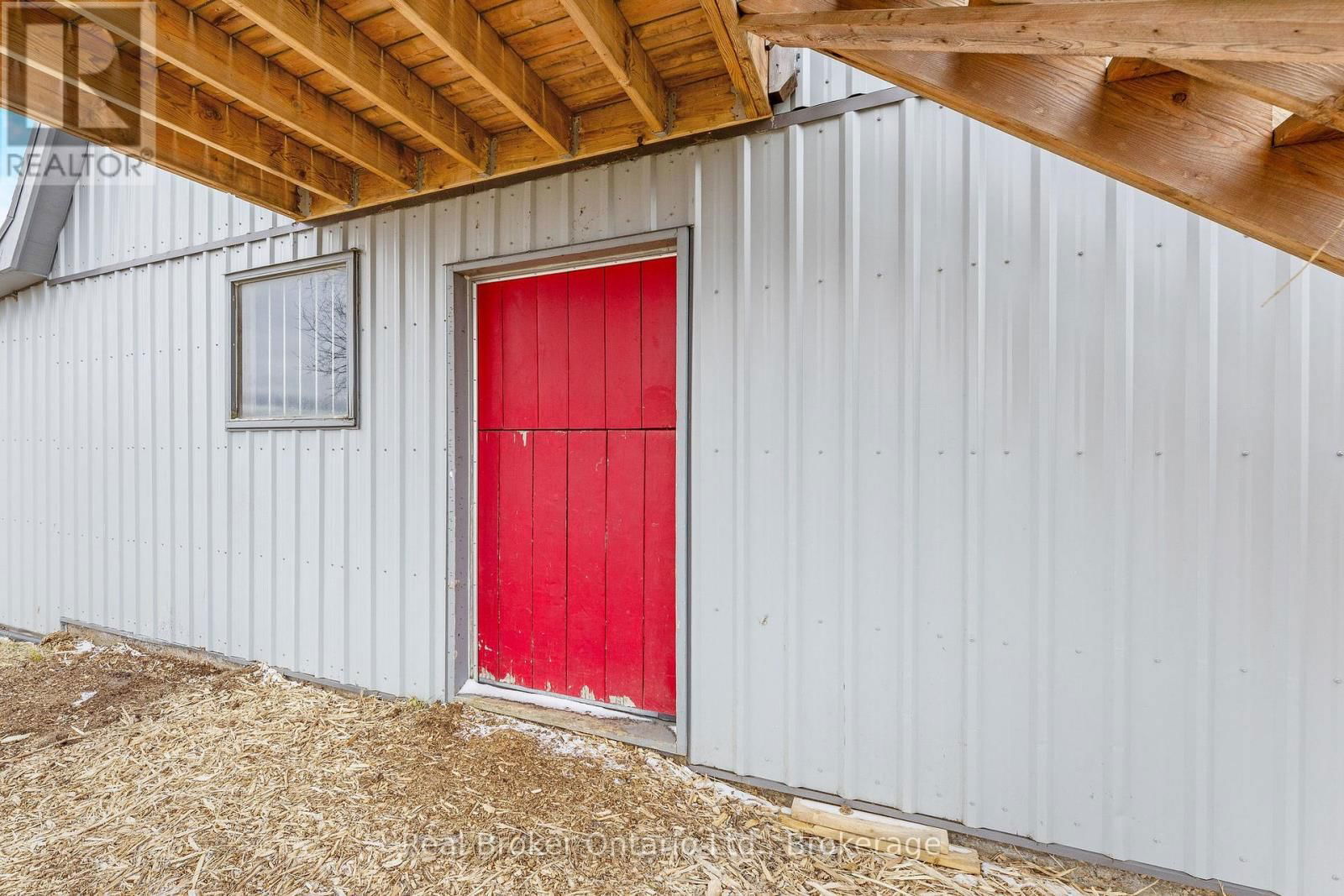9408 17TH SIDEROAD Image 27