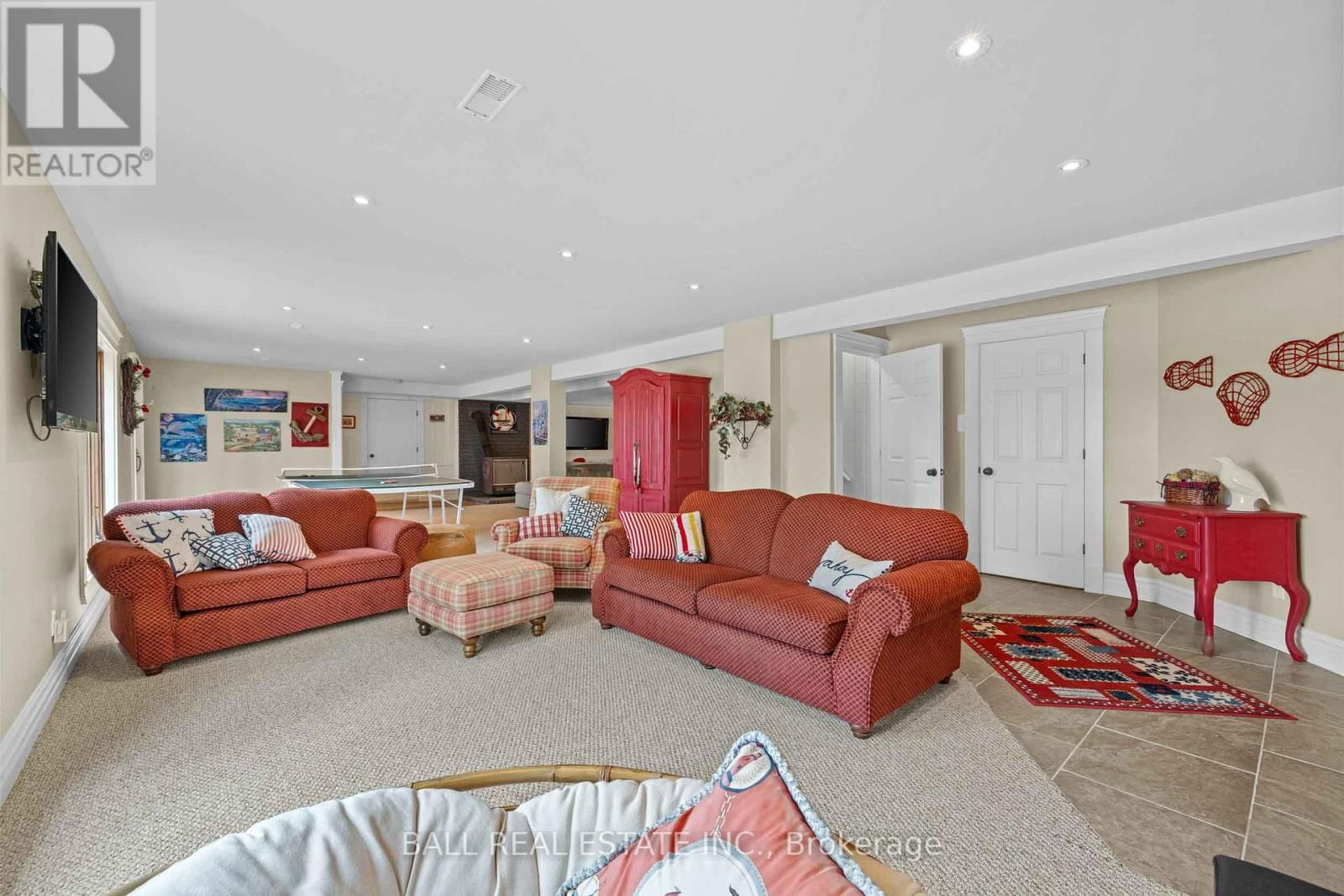 1187 LAKEHURST ROAD Image 20