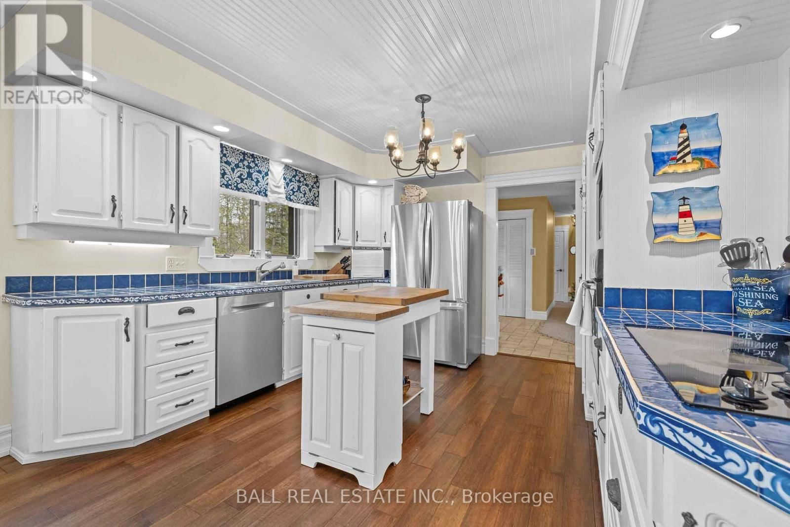 1187 LAKEHURST ROAD Image 27