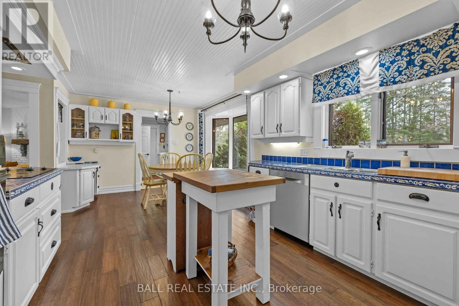 1187 LAKEHURST ROAD Image 28