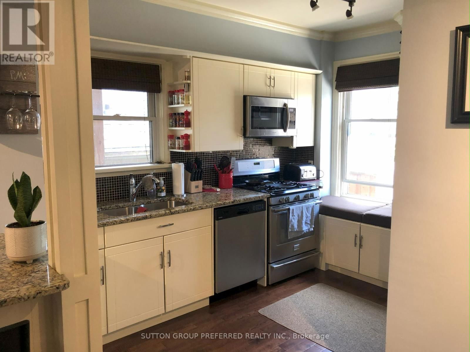 100 CENTRAL AVENUE Image 35