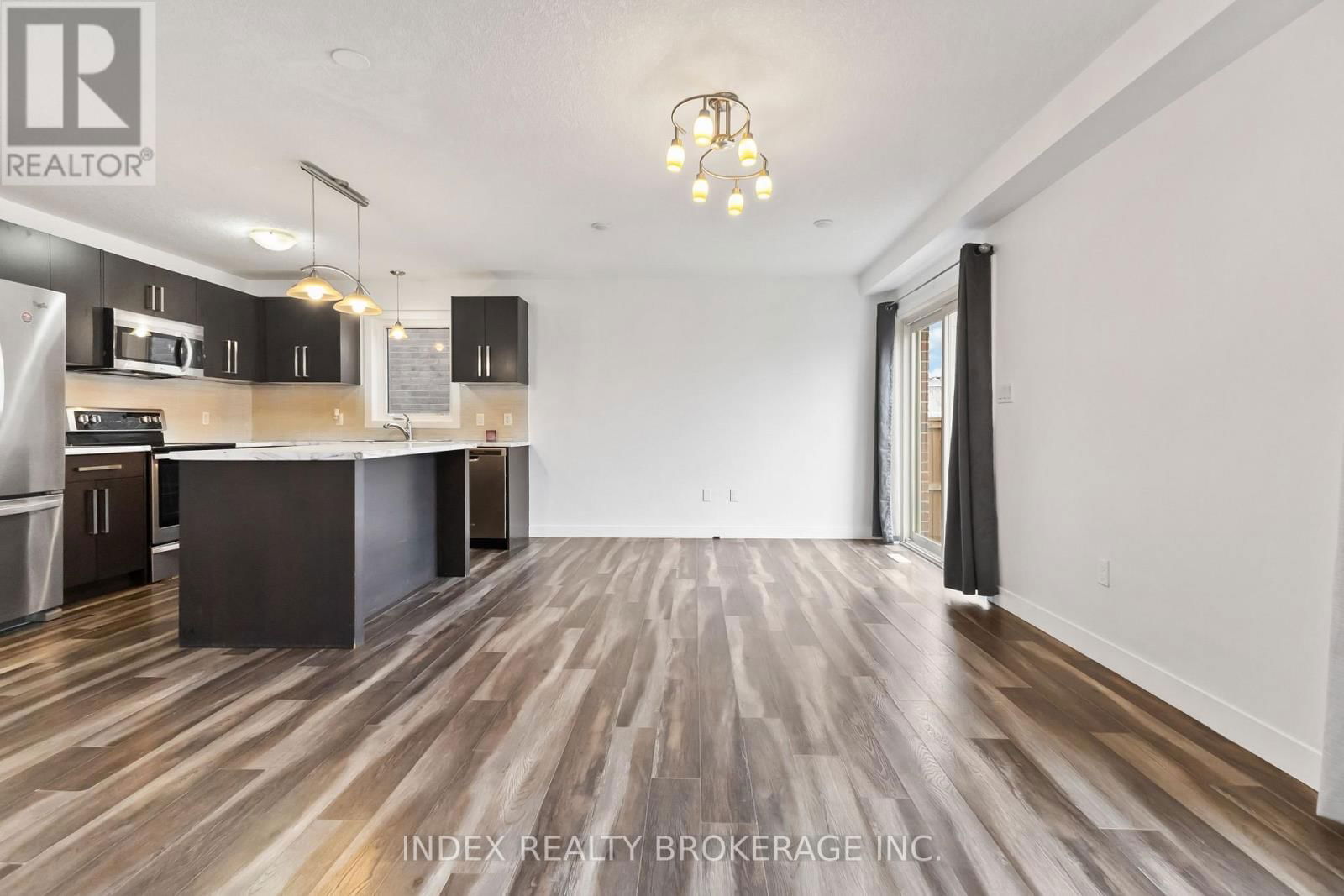 750 FREEPORT STREET Image 11