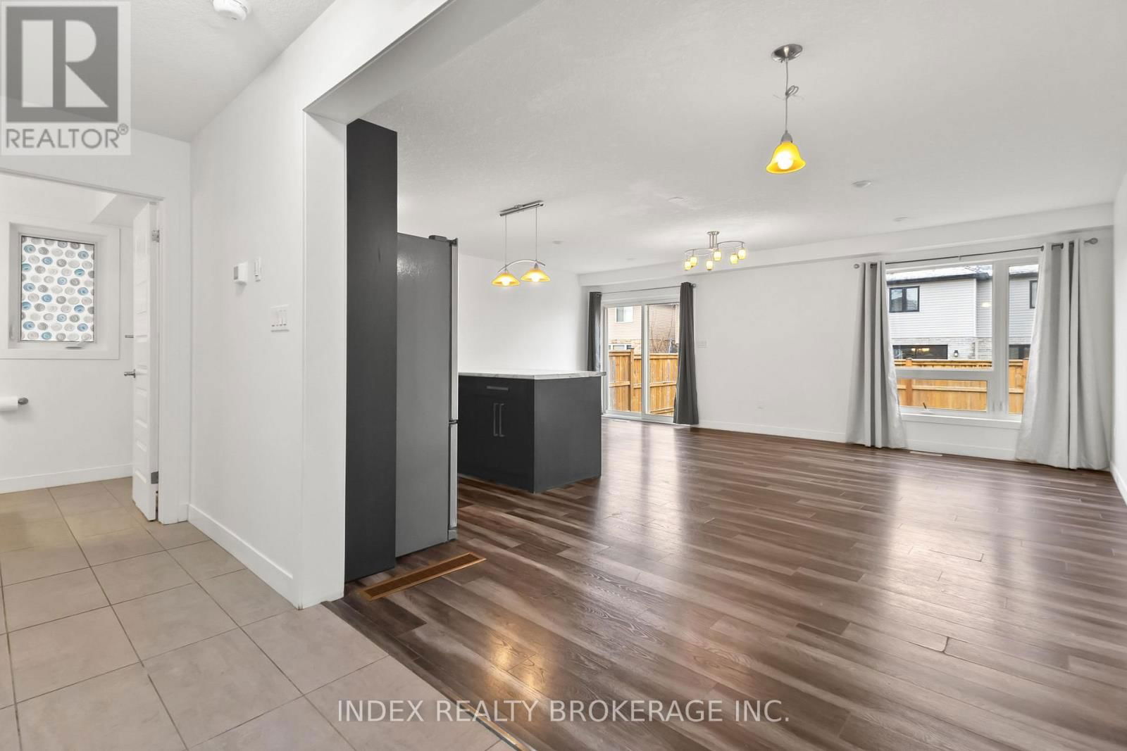 750 FREEPORT STREET Image 6