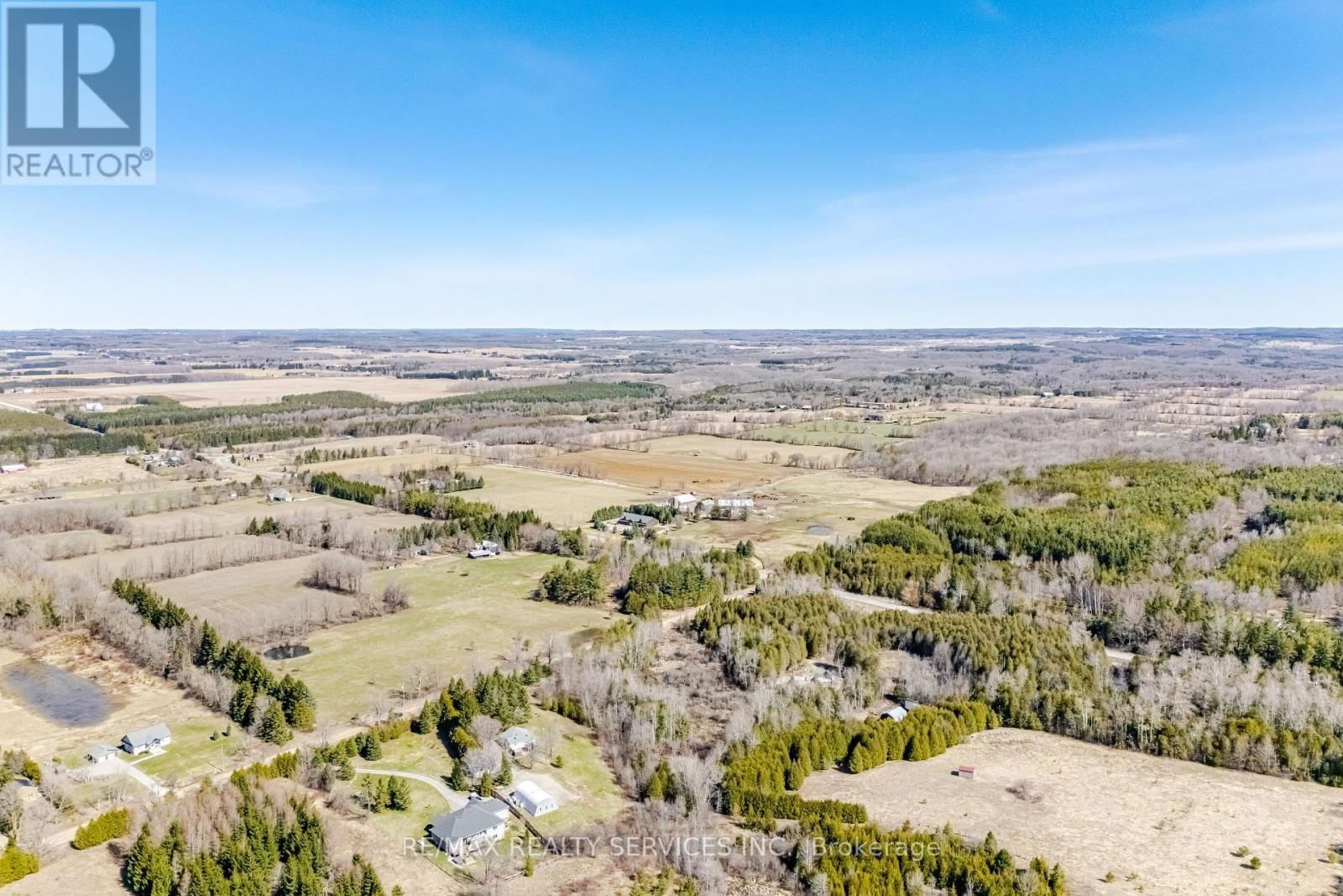 9765 TENTH SIDEROAD Image 49