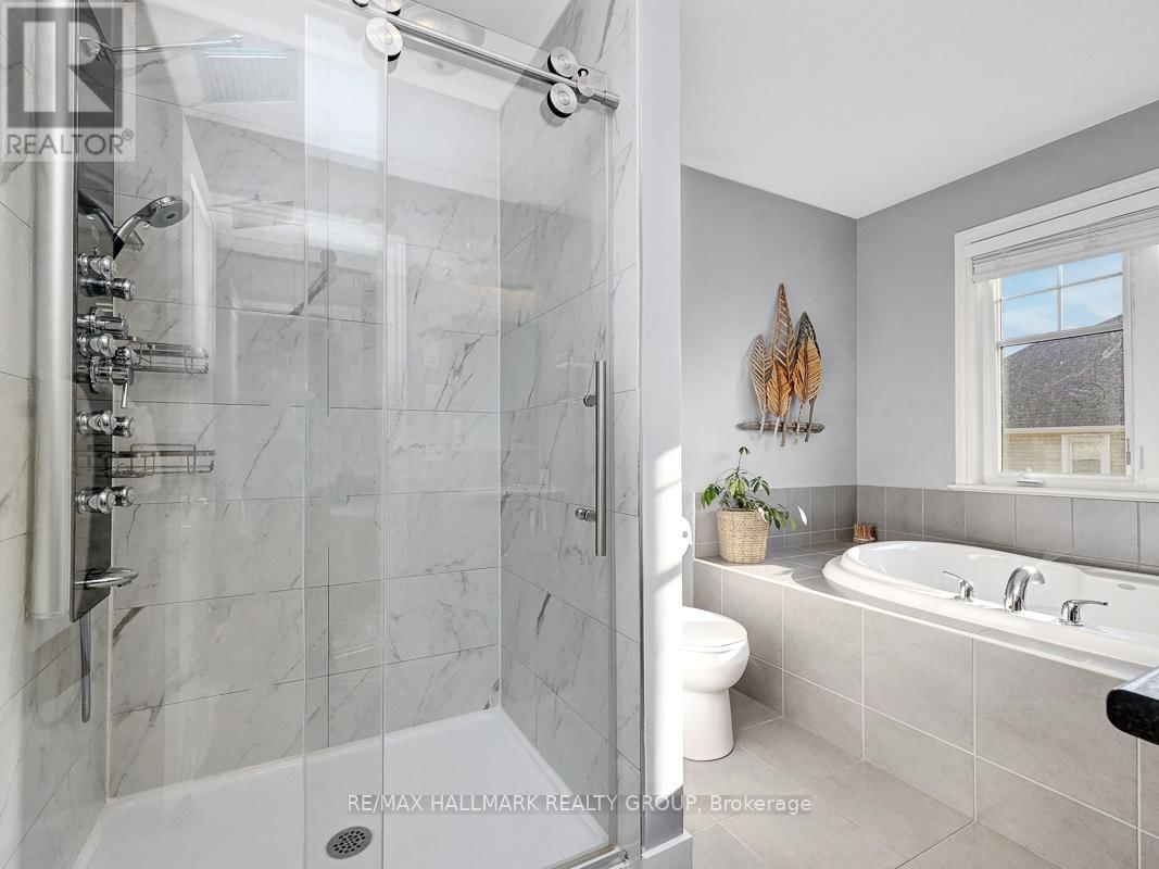 239 ESPIN HEIGHTS Image 24
