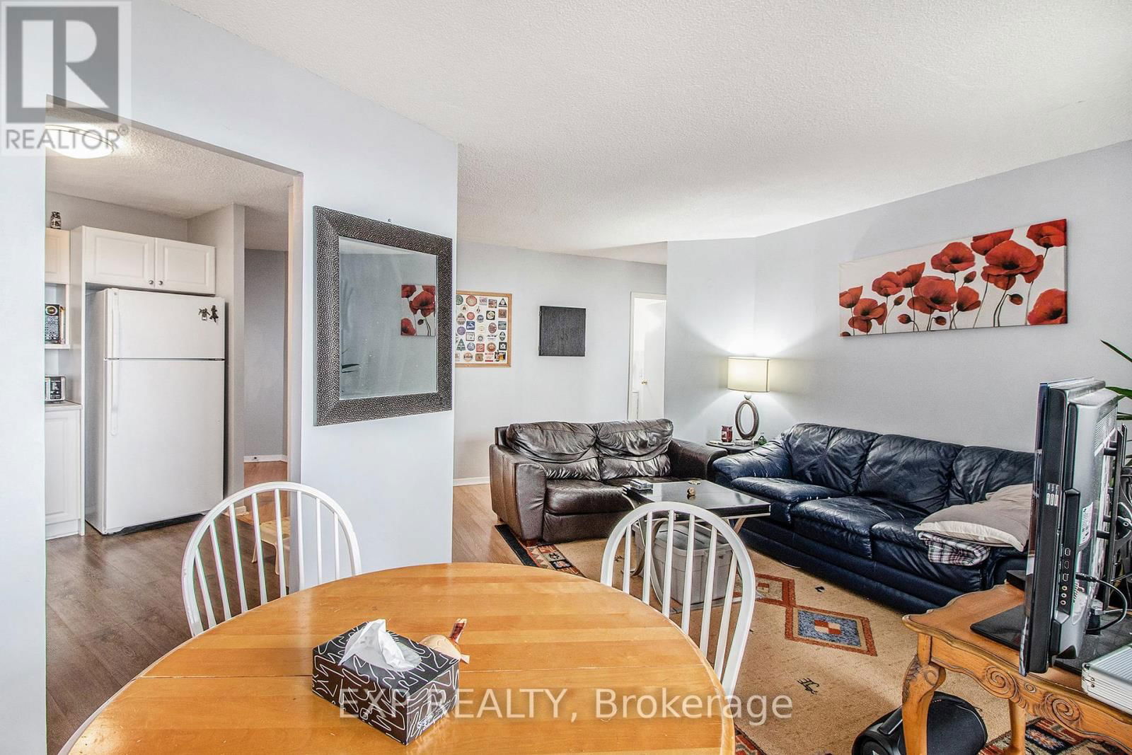 2509 - 900 DYNES ROAD Image 10