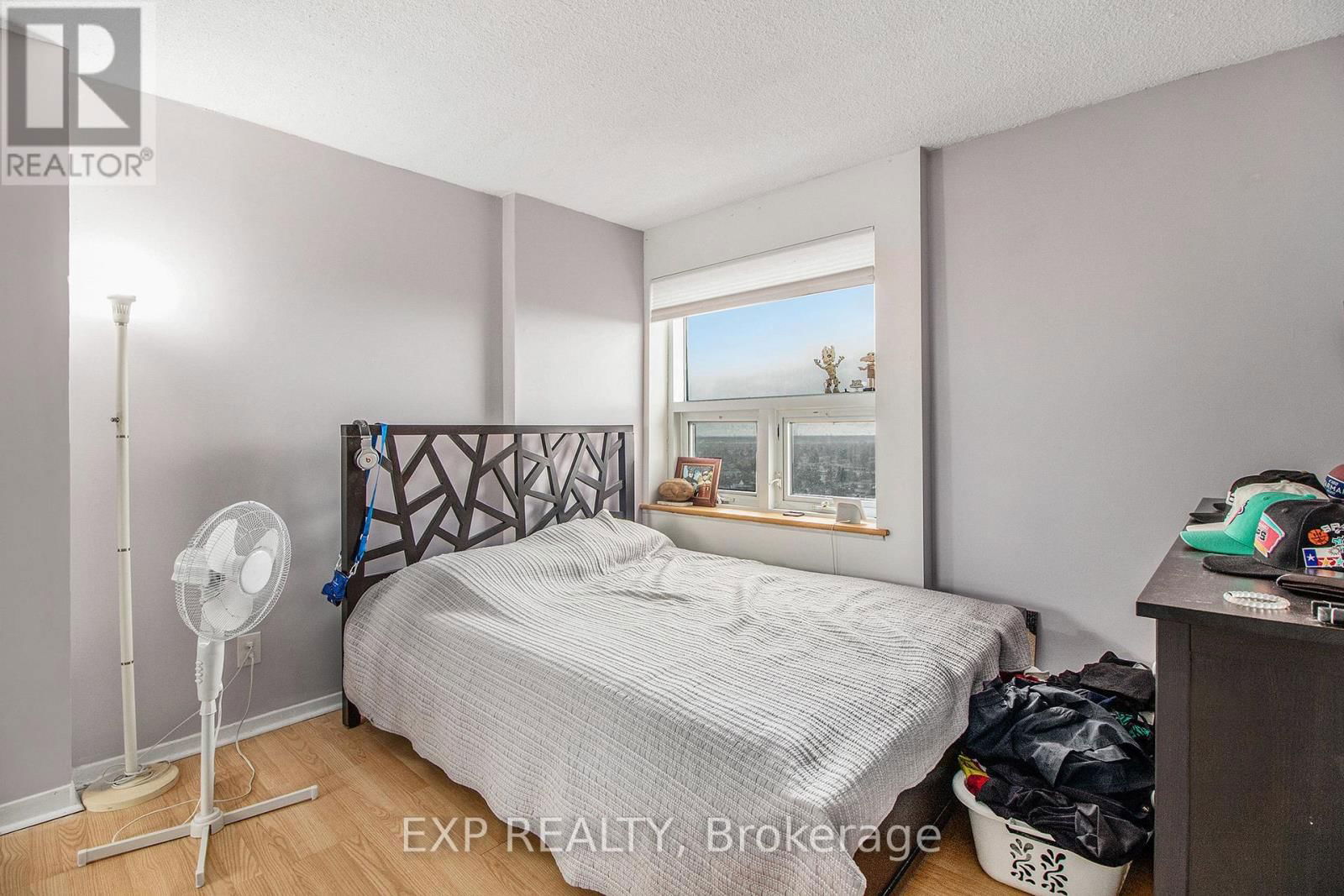 2509 - 900 DYNES ROAD Image 14