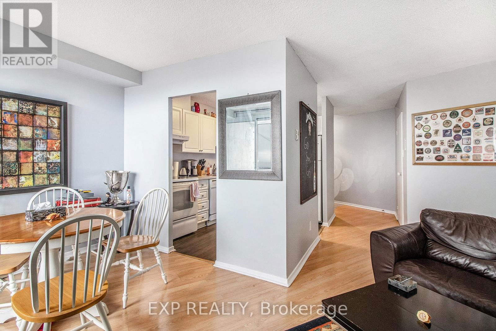 2509 - 900 DYNES ROAD Image 9