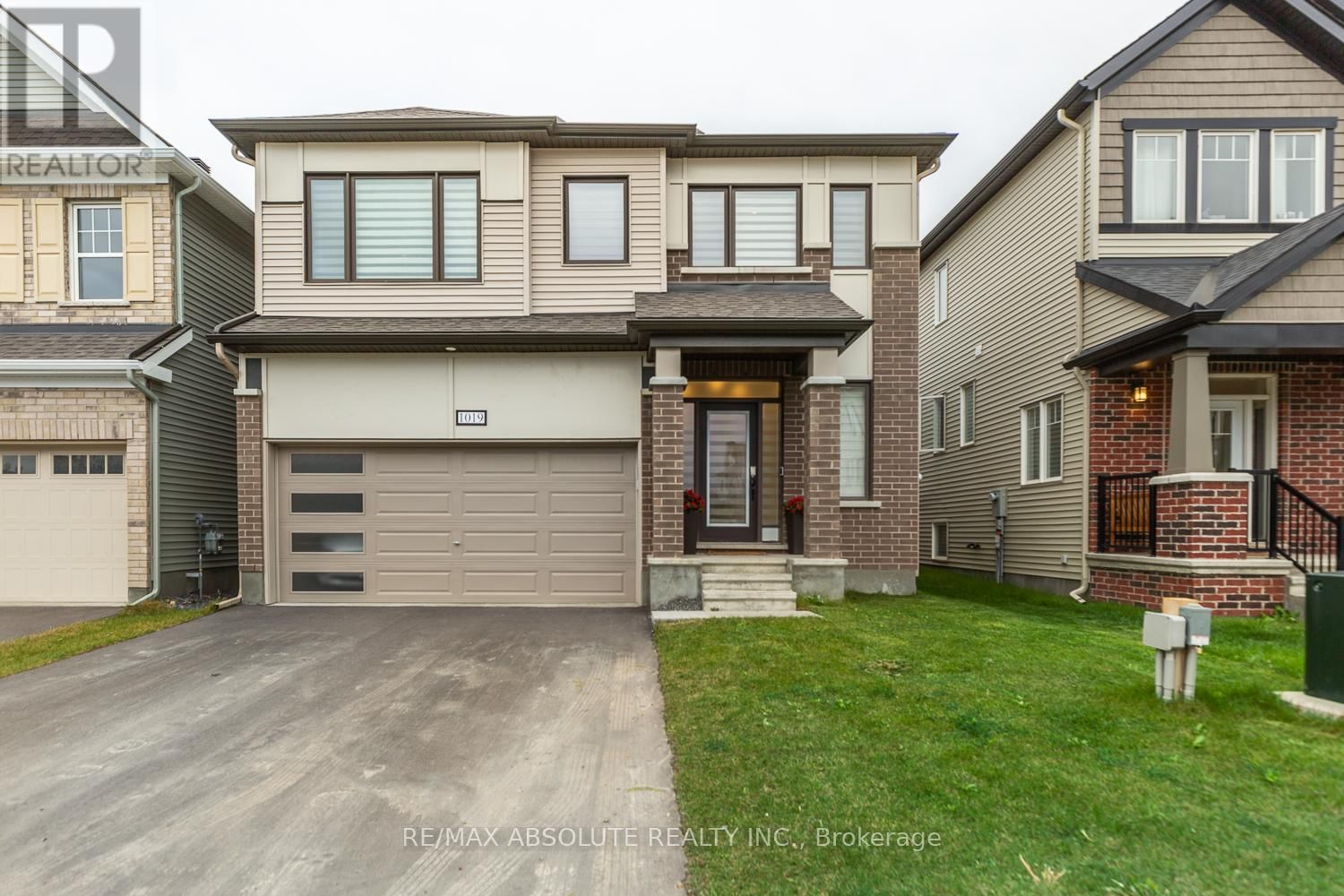 1019 APOLUNE STREET Image 1