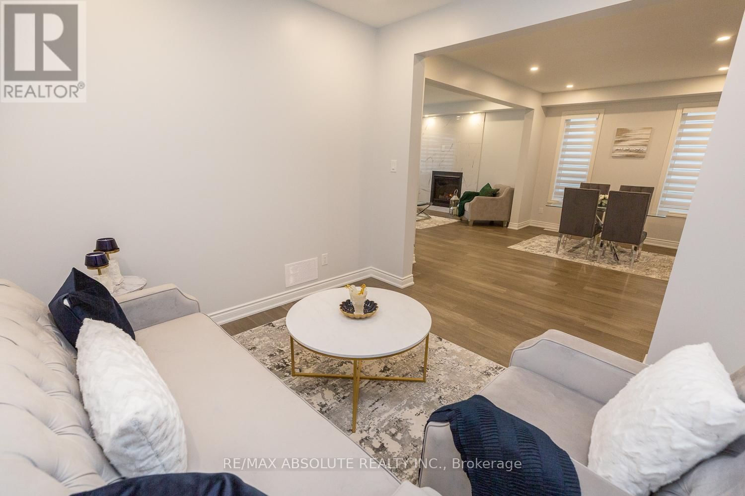 1019 APOLUNE STREET Image 11