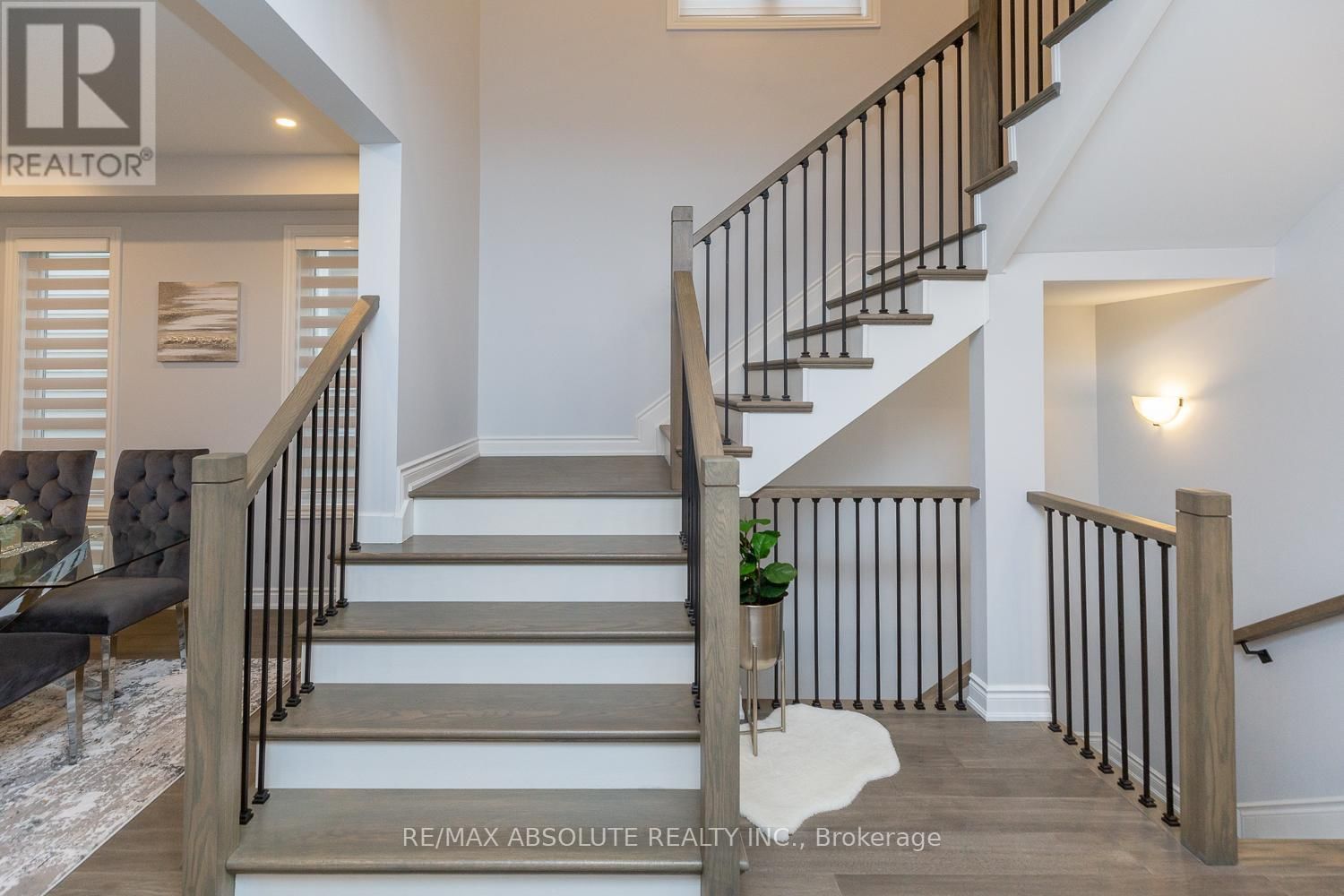1019 APOLUNE STREET Image 31