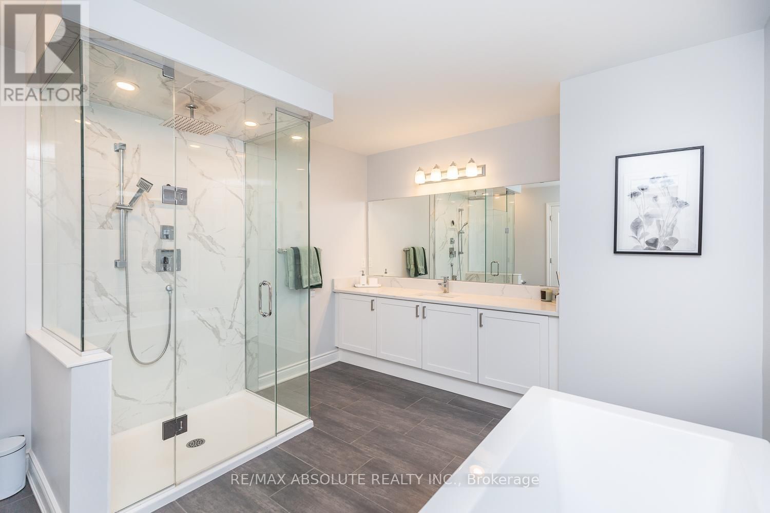 1019 APOLUNE STREET Image 34