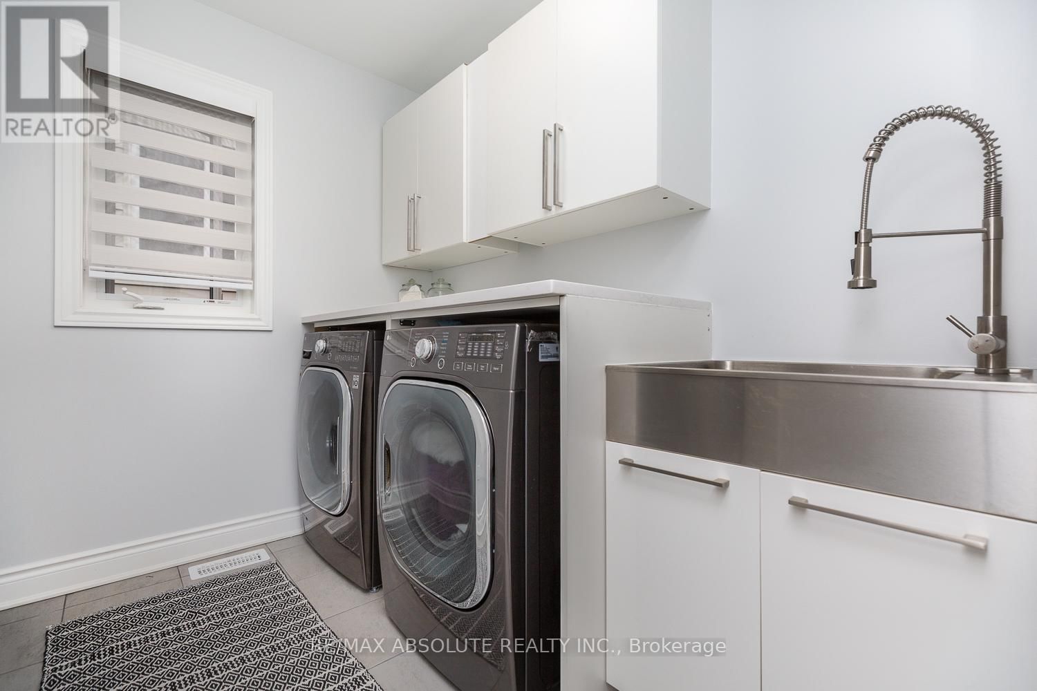 1019 APOLUNE STREET Image 42