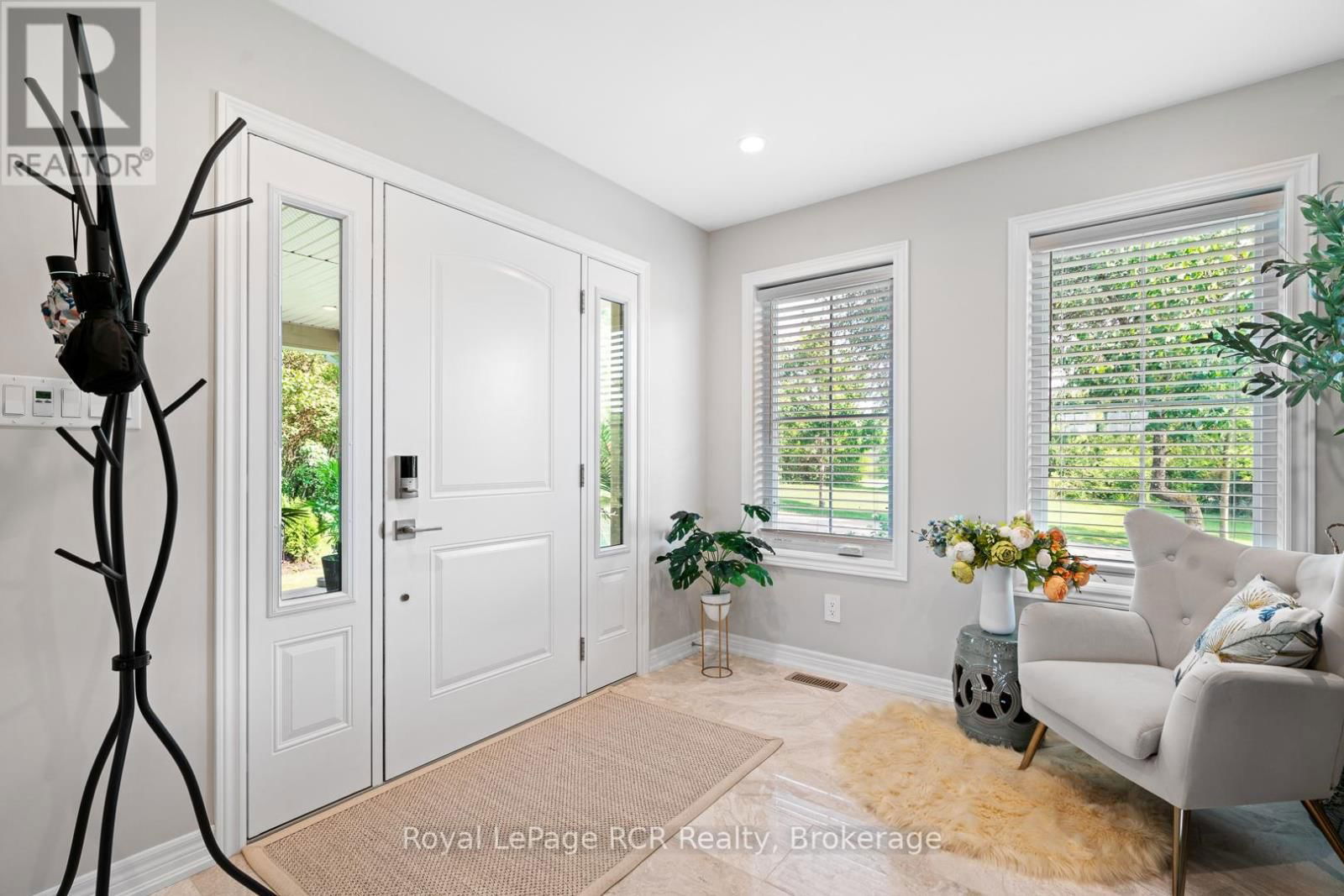 302769 DOUGLAS STREET Image 26