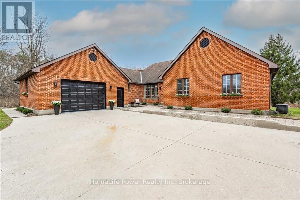 4080 VICTORIA ROAD SOUTH Image 1