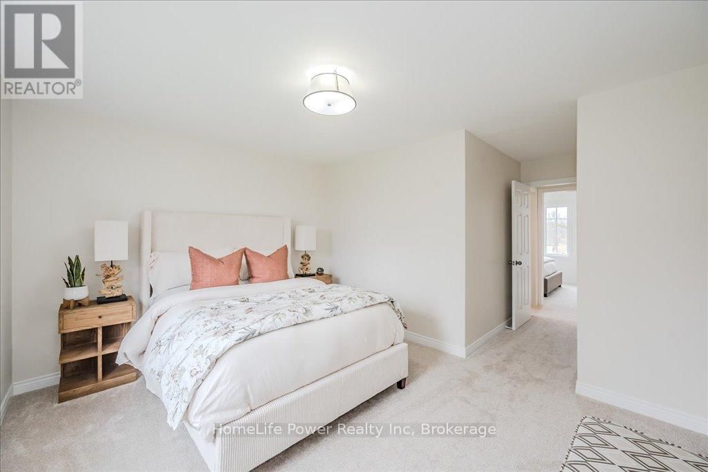 4080 VICTORIA ROAD SOUTH Image 25